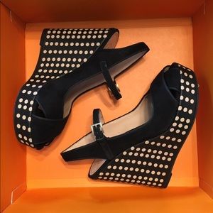 NWT Tory Burch Ollie Wedges 6.5